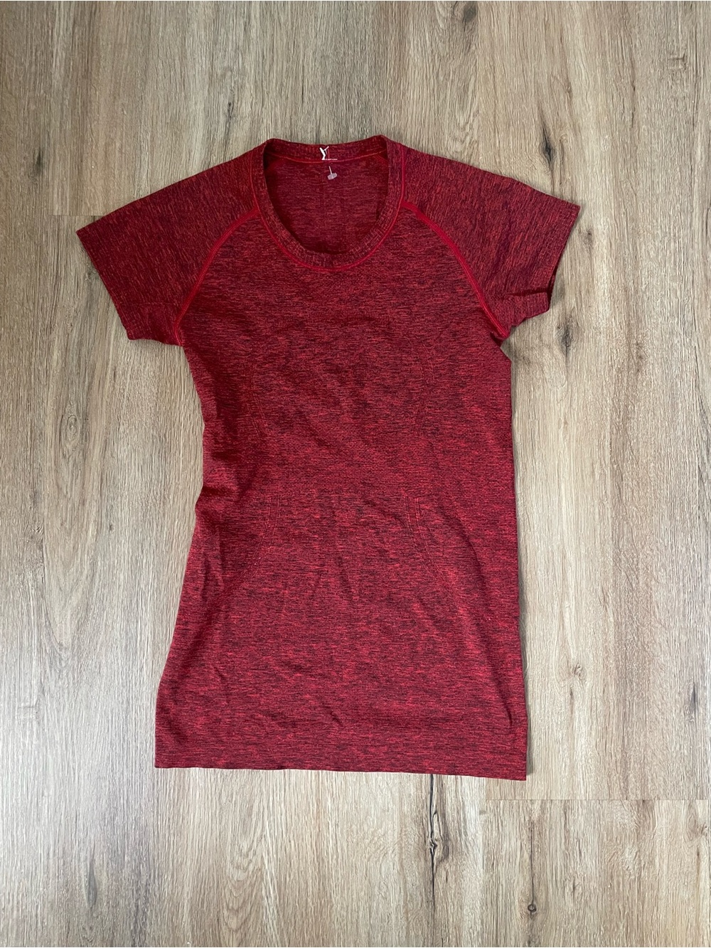 Lululemon top size 6